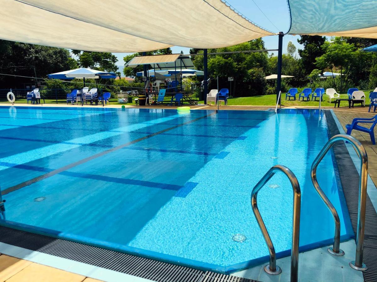 Hotel Erettz Travel Dafna