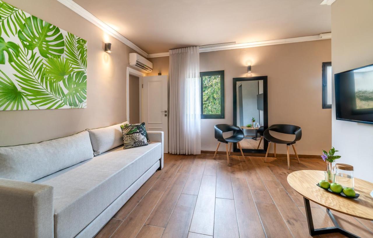 Erettz Travel Hotel