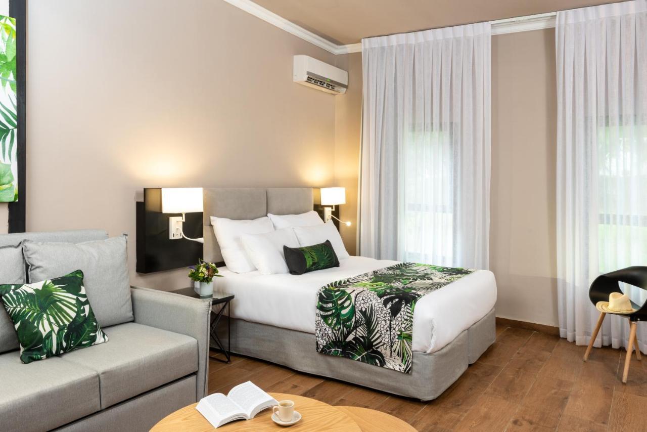 Hotel Erettz Travel